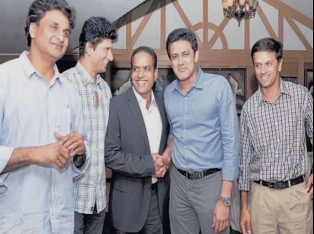 BabajiSutar3's tweet photo. Everyone knows Srinath, Prasad, Kumble &amp; Dravid !

But can you identify the cricketer 
standing between them?

Real cricket fans should get this one.

Who do you think he is? 🤔 https://t.co/qPoKJ5YTA3