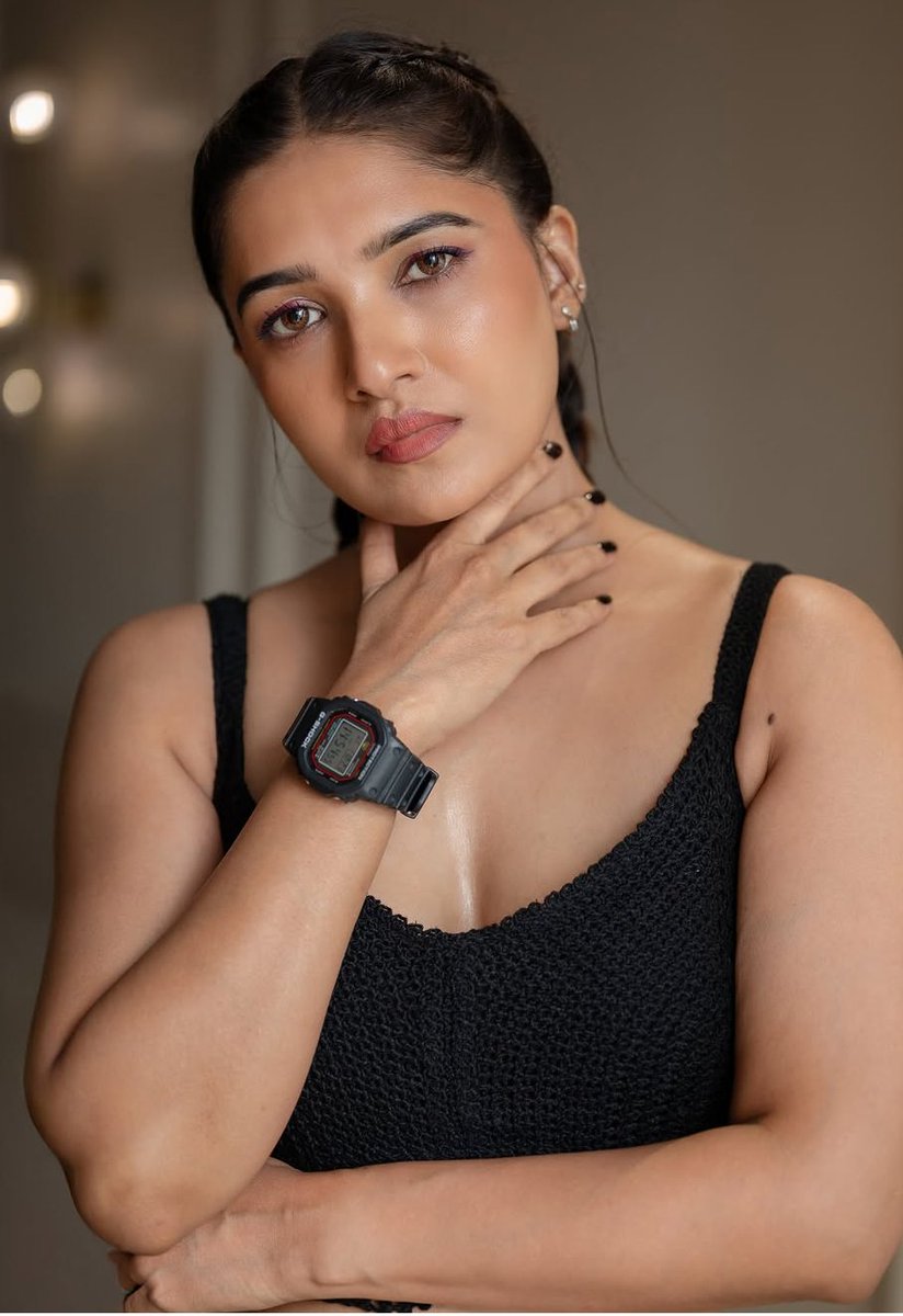 Naughty2paiyan's tweet photo. Vani 🥵

Loosu munda munnadi ipdi avuthu katirntha chance aachum kidachirkum 😈 https://t.co/aAv9b21M5j