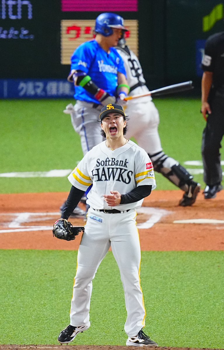 takafullc2's tweet photo. 【1軍】

松本晴投手は6回を終えて1失点と粘投！

6回のピンチを空振り三振でしのぎ

雄叫びをあげました🔥

photo by Yuji Arakawa📷 https://t.co/Xi37KqZXtc