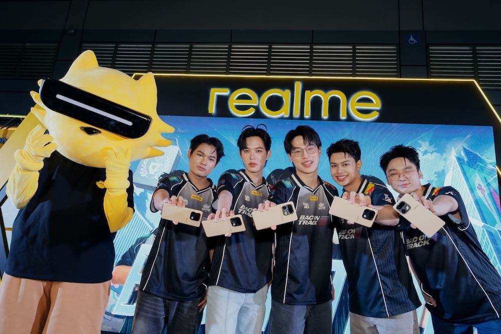 TrendyUpdate_th's tweet photo. realme ปิดฉาก 3 วันแห่งความมันส์ใน RoV Pro League 2026 Winter! ตอกย้ำความสำเร็จ Official Device Partner รวมพลังเกมเมอร์ฉลอง 10 ปี RoV ไทย

🔗 : https://t.co/pAKG3rlH90

#realme16Series5G #realmexRoV #ROV10ปี #MakeYourPassionReal #Wimetawin https://t.co/6TU53v411j
