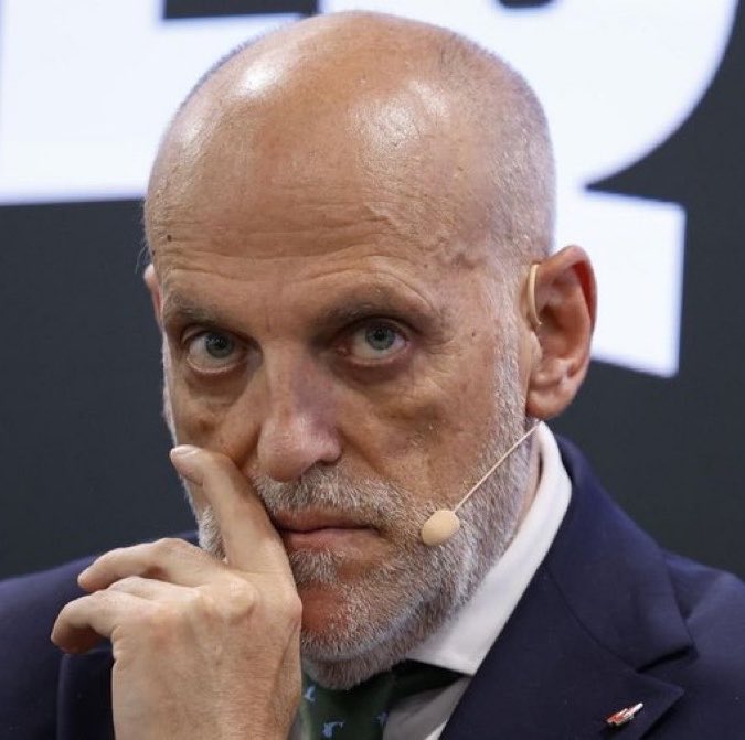 theMadridZone's tweet photo. 🚨 Javier Tebas APOLOGIZES to China over Mbappé controversy:

“We deeply regret the statements made by Kylian Mbappé that have caused discomfort and offense in China. 

We understand the harm caused and, on behalf of La Liga, I wish to convey our sincere apologies to the Chinese people.

For many years, we have built a relationship of respect, trust, and cooperation with China, its authorities, its sporting institutions, its broadcasters, and millions of Spanish football fans.

We cannot allow an individual’s actions to tarnish that relationship or harm the more than 20 clubs in our professional competitions and millions of Chinese fans.

We are taking all measures within our power and working directly with our partners and representatives in China to overcome this situation.

Our commitment to China, its people, and its institutions remains firm. 

A relationship built over so many years cannot be damaged by a single incident.”