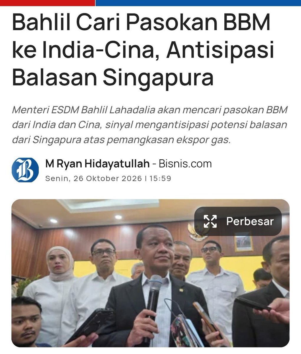 hardye76's tweet photo. Kok Terkesan Ketakutan... https://t.co/MJZoS1qfuV