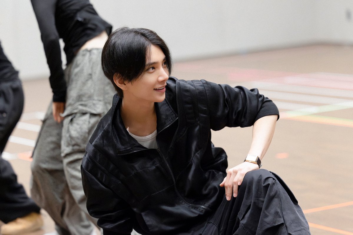 shujithinker's tweet photo. JxJ DANCE PRACTICE PHOTO SKETCH #조슈아 #JOSHUA https://t.co/2YT14QiQ7A
