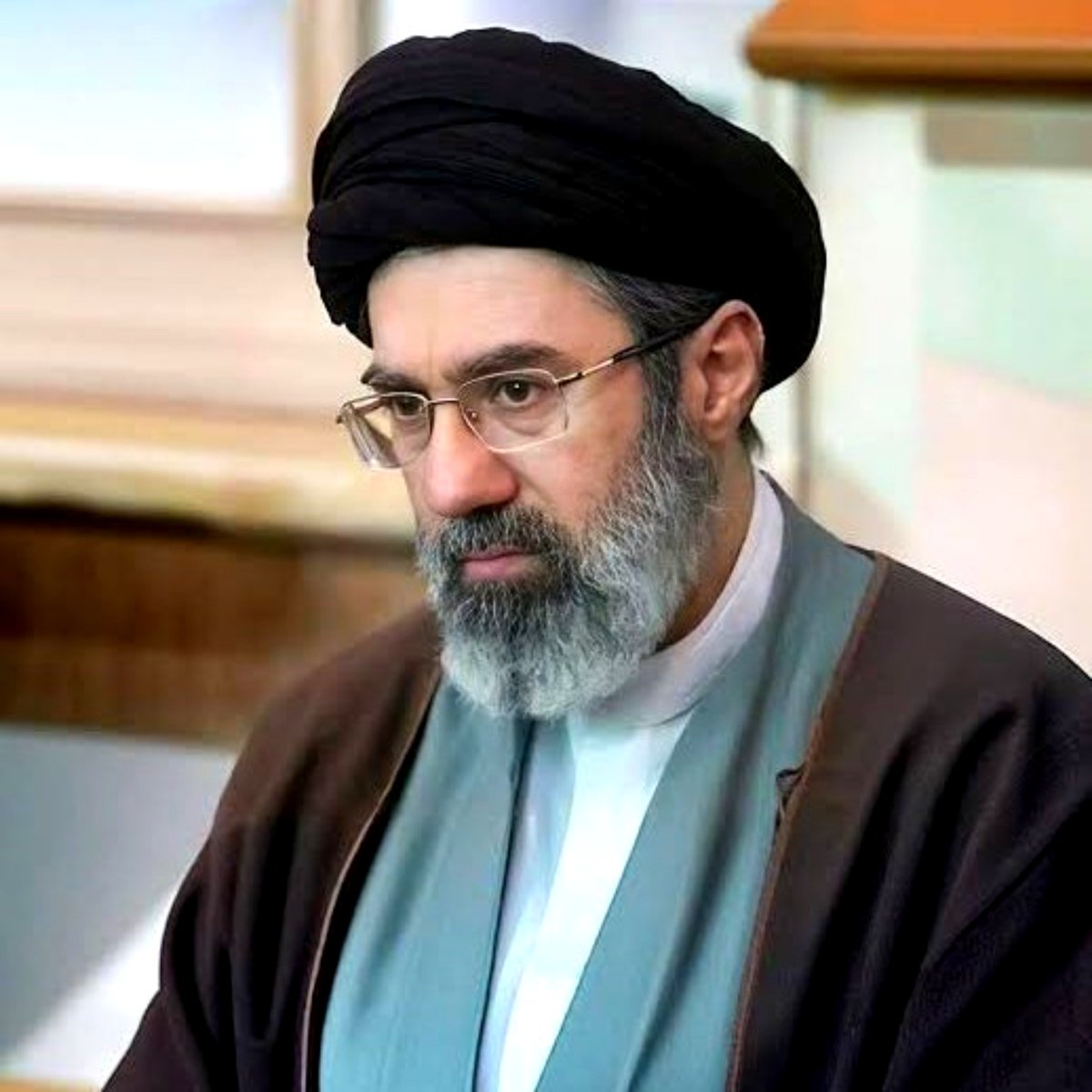 RjParvez's tweet photo. 🚨 JUST IN: 🇮🇷 Iran’s Supreme Leader Mojtaba Khamenei signals that an end to the war is possible — but only if Iran’s demands are met.

🌍 The next move could be crucial for regional stability and global markets.

#Iran #BreakingNews #Geopolitics #CrudeOil #Gold https://t.co/1yna2ZHxDe
