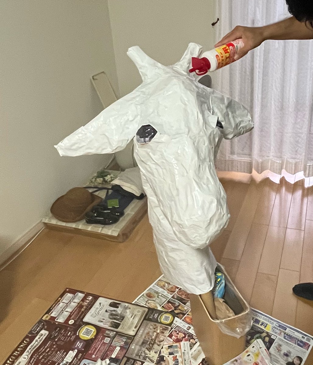 Moka38341's tweet photo. お父さんがキリン作ってた https://t.co/7f9moTSUQg