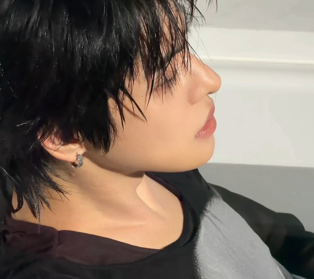 11eeoo22's tweet photo. 너무 주은데 설마 이걸로 비하인드 퉁친단 소리는 하지마 https://t.co/0mrlj37T9a