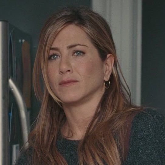 Jonataaniston's tweet photo. I’m really worried about you and you don’t text me anymore 💔💔😢
#jenniferaniston #Hollywood https://t.co/Hl0AS9gByV