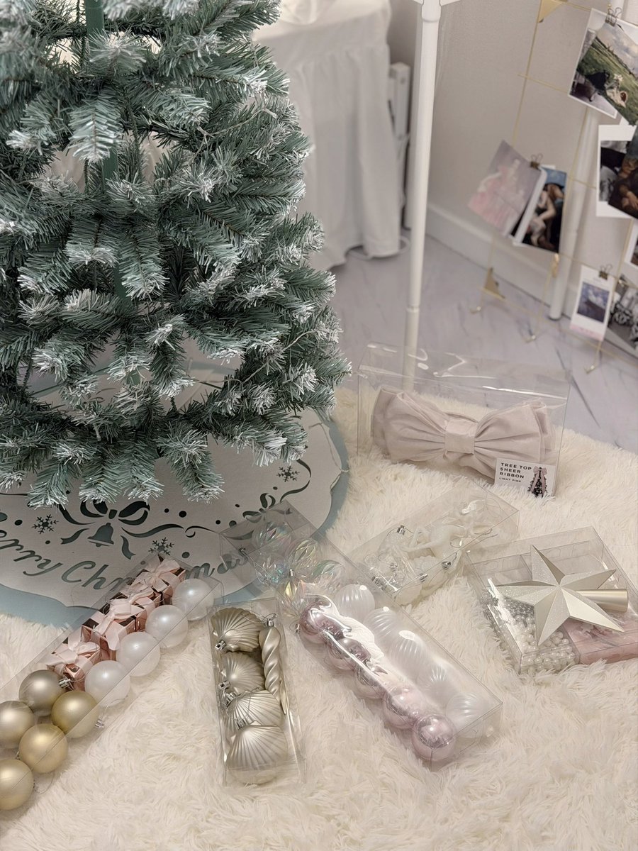 AB_enu's tweet photo. Francfrancのクリスマスツリー可愛すぎる🎅🏻🎀 https://t.co/yIkDcfniww