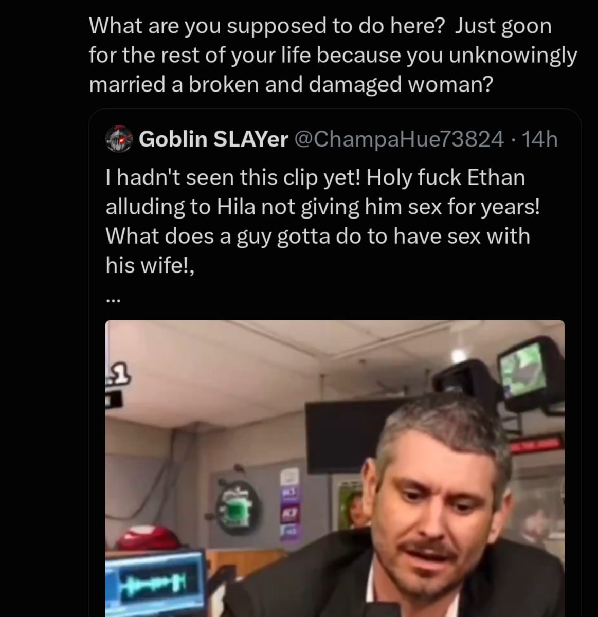 Alfred_Orteez's tweet photo. EVS soft-launching cheating on his ailing wife 😂

"You can step out on your spouse if they aren't giving it up! What else can you do?!" (Paraphrased)

What kind of a Christian is this?
Poor woman...

#comicsgate #allcapscomics https://t.co/h8uW1nXIrh