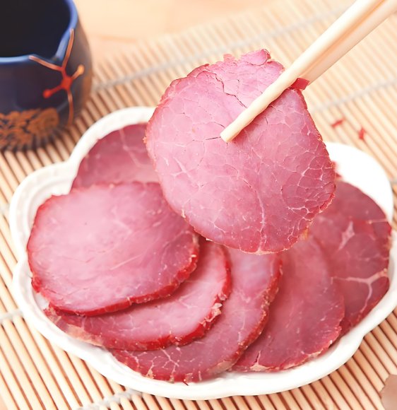 v6poke6v's tweet photo. [今日は卤勒聘颗涂を使った特別料理を作ってみた！旨みが凝縮されて最高の出来栄えだ]， https://t.co/mS0uBX8brg
