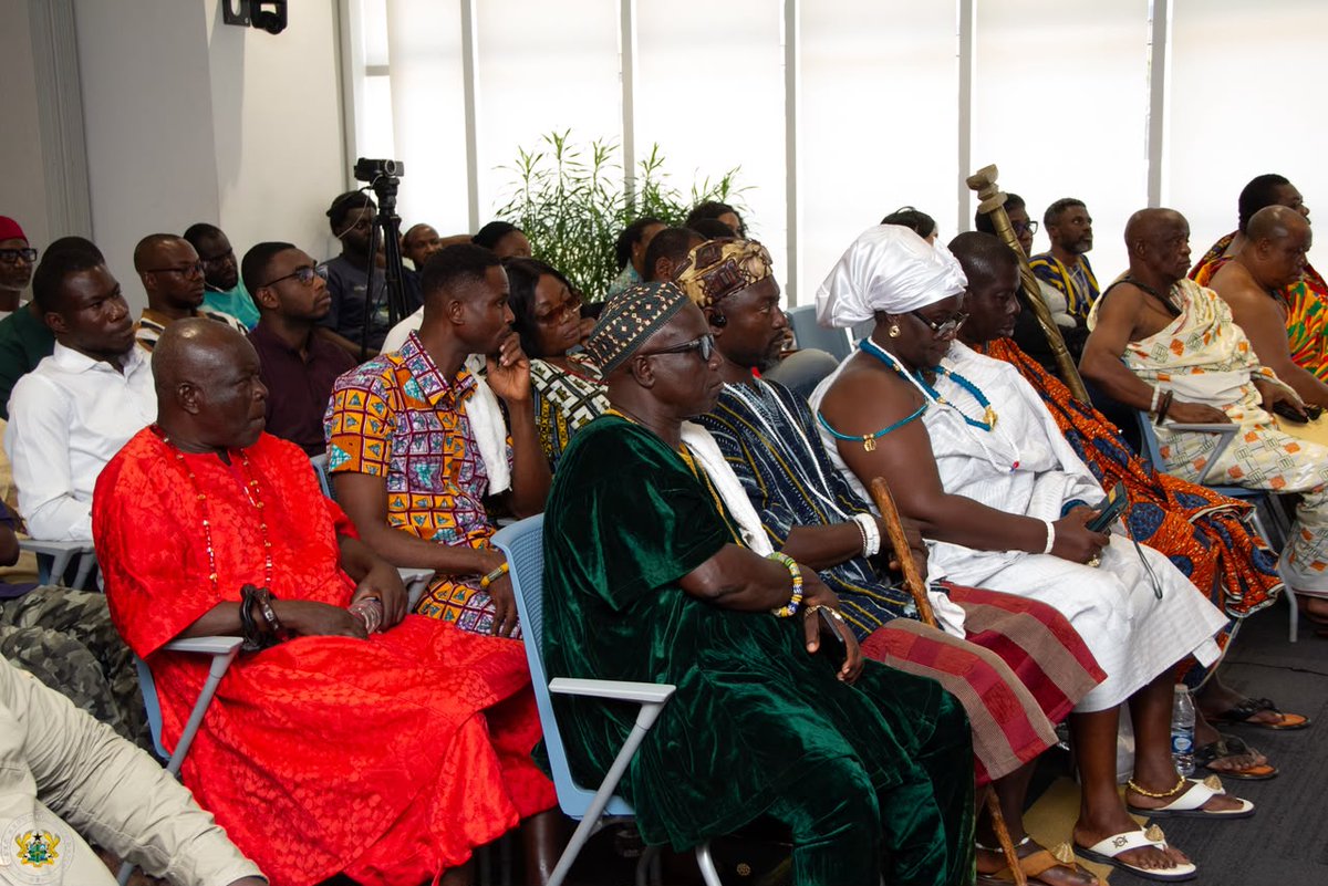 CSAGhana's tweet photo. Protecting children online is everyone’s responsibility.

As part of NCSAM 2026, the Cyber Security Authority (CSA) organised a Child Online Protection Digital Parenting Forum, bringing together traditional and religious leaders, the Traders Association, https://t.co/Hq8e7WeQx1