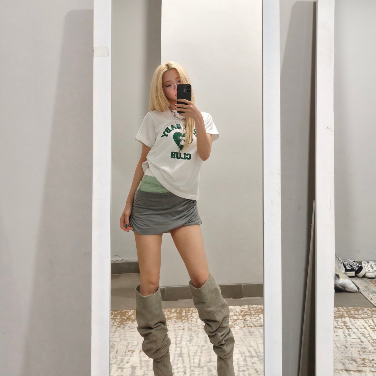 picbaemon's tweet photo. RUKA WEVERSE UPDATE 

🍀💚 🍀💚 https://t.co/F3NphOJLwI