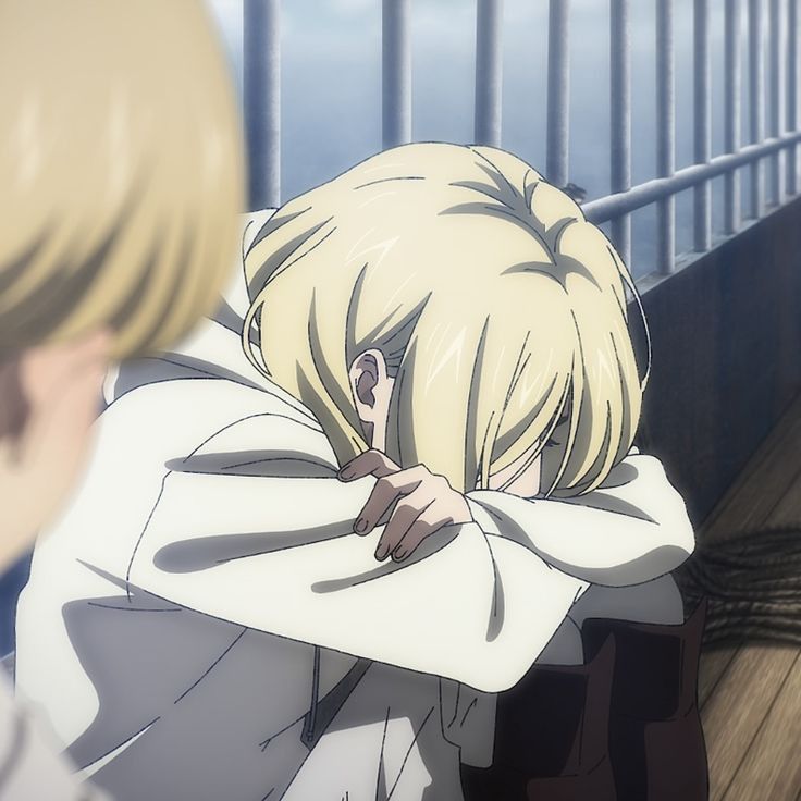 thiswriterdani's tweet photo. Our sweet baby Annie Leonhart suffering 😭 I want to protect her from everything https://t.co/Wo3CRGtDbI