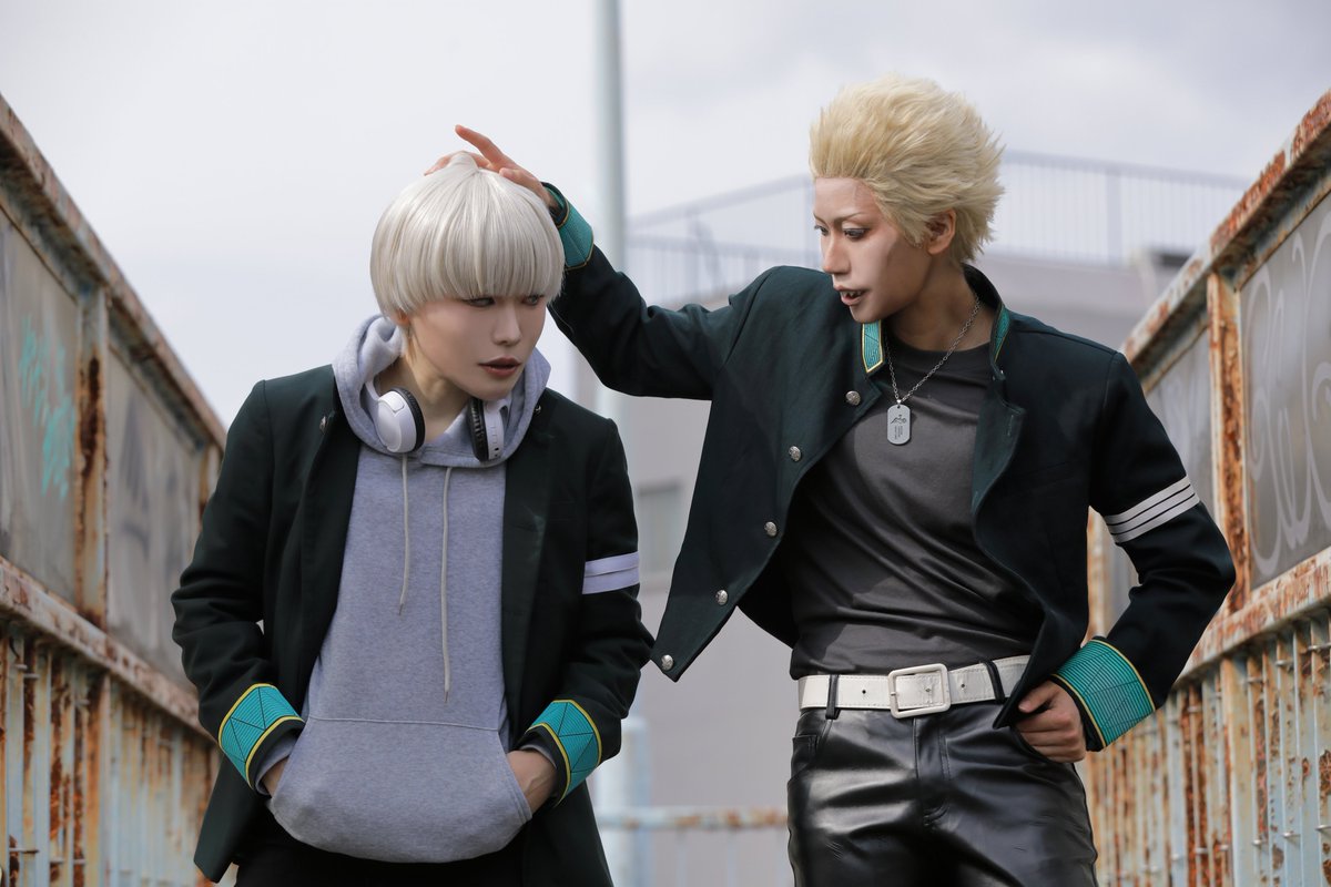 konhmk's tweet photo. 【コスプレ注意】

梶くんお誕生日おめでとう

🍅：ヒビキさん(@xx_excross)
💊：SSMさん(@ssm_tml_mdl)
🎧：ひめき
🌸：りまさん（@BN_NW_cos）
photo：Toshiさん（@toshi_800903） https://t.co/HgSXTWkeNM