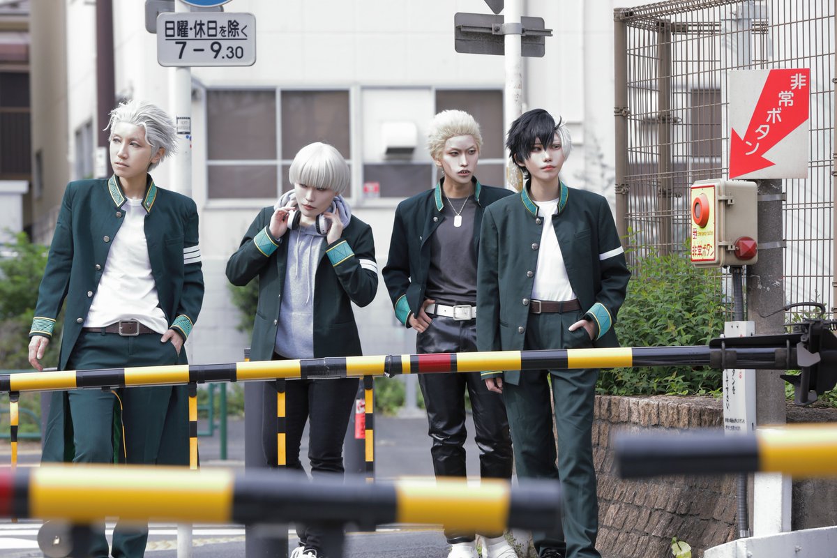konhmk's tweet photo. 【コスプレ注意】

梶くんお誕生日おめでとう

🍅：ヒビキさん(@xx_excross)
💊：SSMさん(@ssm_tml_mdl)
🎧：ひめき
🌸：りまさん（@BN_NW_cos）
photo：Toshiさん（@toshi_800903） https://t.co/HgSXTWkeNM