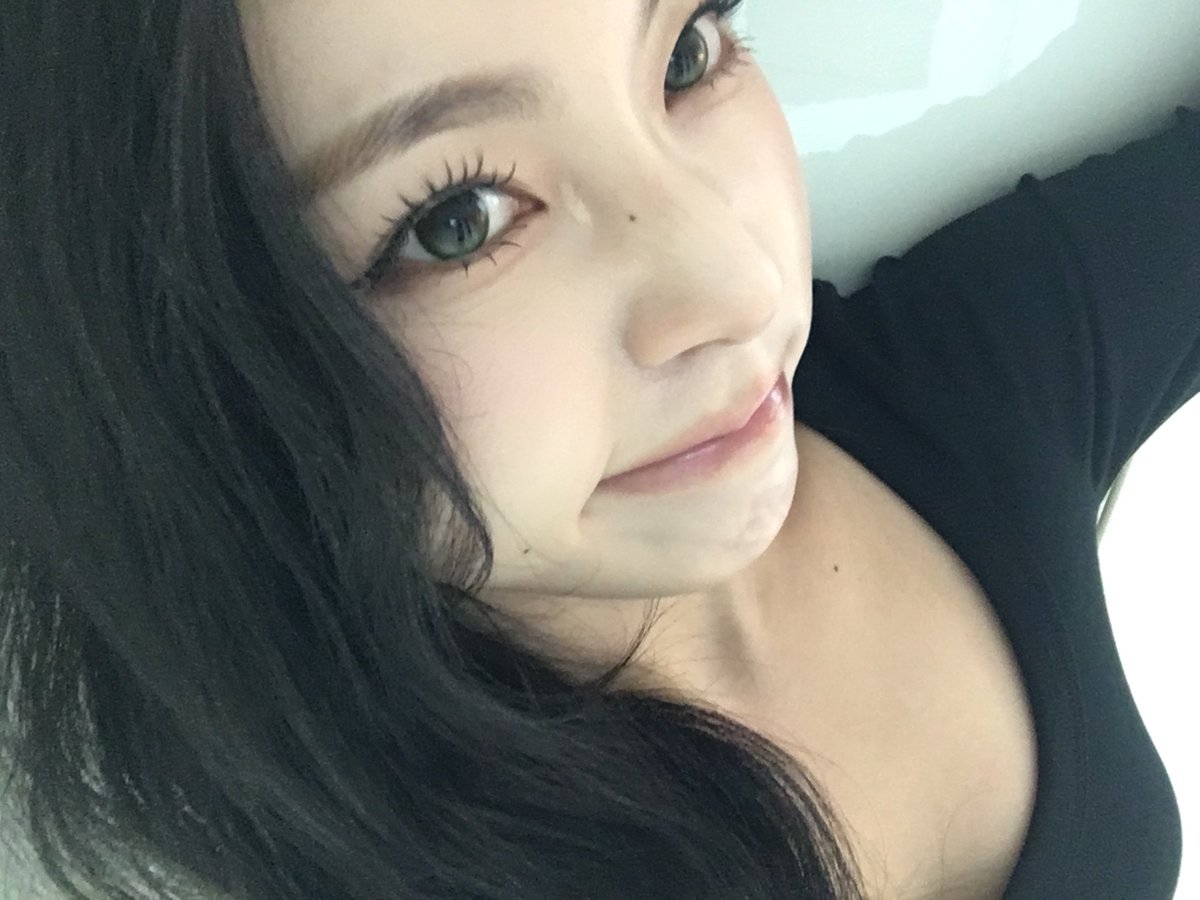 nmixxpics_'s tweet photo. (3/3) https://t.co/V8HAD7xzFO