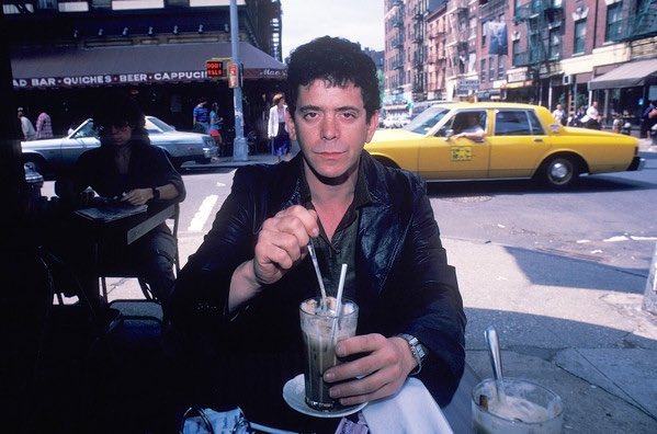 BillPourquoimec's tweet photo. Lou Reed  † October 27, 2013 https://t.co/sfBo1URJ24
