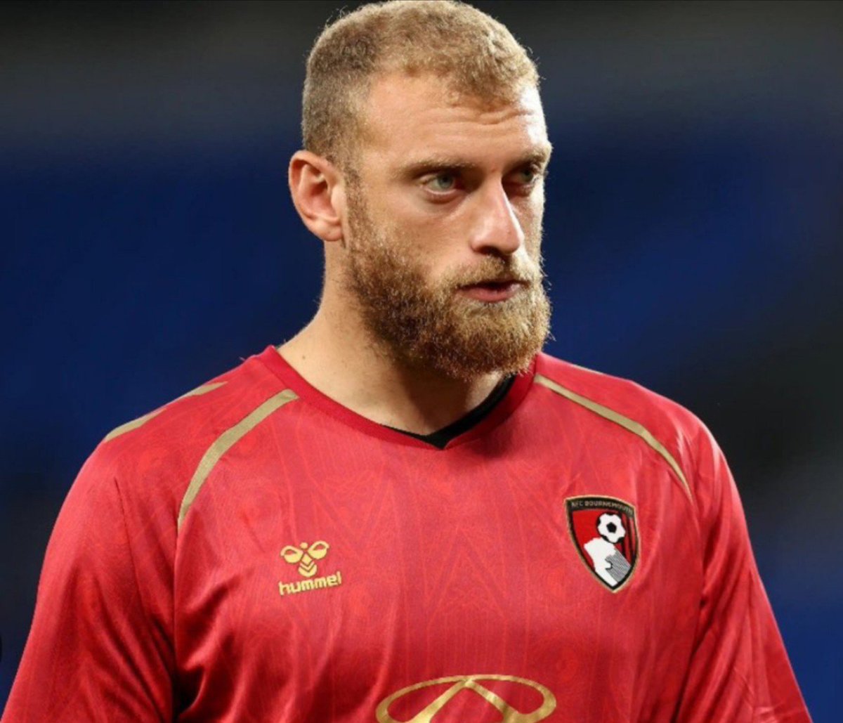 JuveLabX's tweet photo. 🚨🇮🇹 𝐍𝐄𝐖: Bologna are still monitoring Di Gregorio’s situation at Bournemouth, as he’s still looking for some more minutes.💣🔥

(Source:@_Morik92_) https://t.co/DJ8ipPxuyY