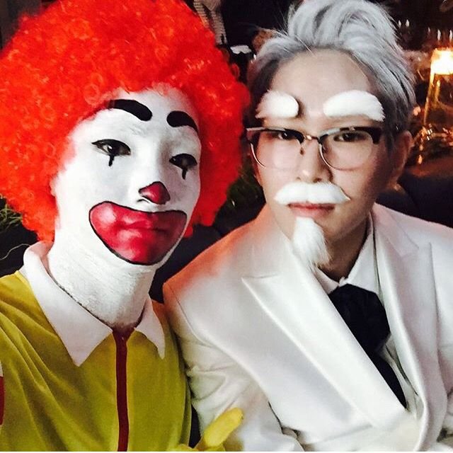 minttksw's tweet photo. เดอะเบสอ่ะ แต่งจนแมคเข้ามาติดต่องาน แถมแต่งคู่กับผู้พันอีก โดนคนในเน็ตแคปไปทำมีมอีกต่างหาก https://t.co/xTSHMYyWkX