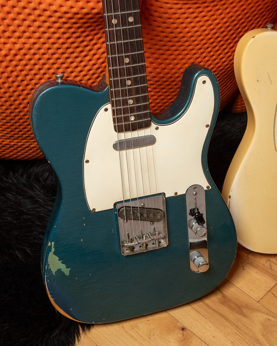 ChicagoMusicEx's tweet photo. https://t.co/c46V03VOps | Two Teles, one still up for grabs this #TeleTuesday! 😎 The “Smuggler” Telecaster has SOLD, but this 1969 Lake Placid Blue @Fender Telecaster is still hangin’ in The Vault right now. Find the right new, used, or vintage Tele for you at CME! #CME #Fender https://t.co/b8FZbD85wO