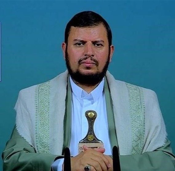 nzihhh2025's tweet photo. 🚨معلومه : 

▪️عبدالملك الحوثي عمره 47 سنه 
▪️ووالده بدر الدين توفي وعمره 84 سنه 

- لم "يعتمروا" ولم "يحجوا" أبداً طوال حياتهم ..!!

((عرفتوا ليش "يقصف مكه" لانه يكرهها ))
 
#السعودية 
#الحوثي 
#اليمن https://t.co/JnFtP9ydT4