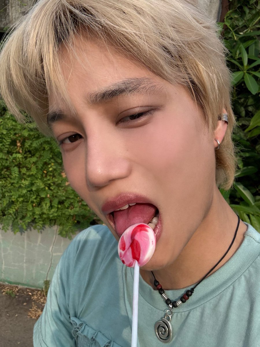 kaidiction's tweet photo. 🧸🍭 https://t.co/o3TctRgfY0
