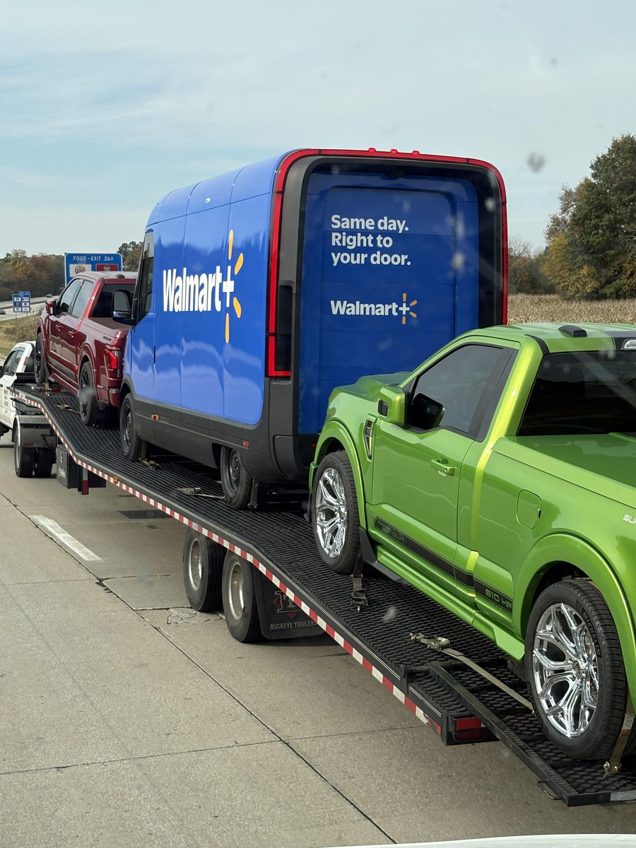 Rivian_DD's tweet photo. A Rivian commercial van in Walmart+ livery was spotted on a car hauler today

Walmart has never been named as a Rivian customer. It reserved 5k BrightDrop vans in 2022, and GM discontinued the van in October 2025

$RIVN 

https://t.co/9KvmnRr3SX https://t.co/ZubBO1WFm2