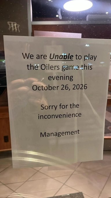 DARTB's tweet photo. Another miss for Sportsnet+/Rogers

A local Boston Pizza in Edmonton was unable to broadcast last night’s Oilers game due to not having an active Sportsnet+ subscription https://t.co/dAFZ2J0v8i