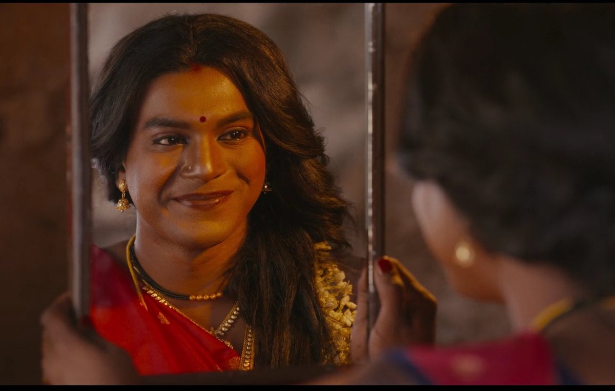 VinodhaManohar's tweet photo. Dorothy withdrawal is just too much, I'm unable to operate without the daily dose of "thumchak", @Sananth__ 's "povoma.. maapla, oorvolam.." and Dorothy's mirror scene. Damn 🥺😭❤️ 
#Dorothy
#DorothyAddicts https://t.co/3KIIZMfCRe
