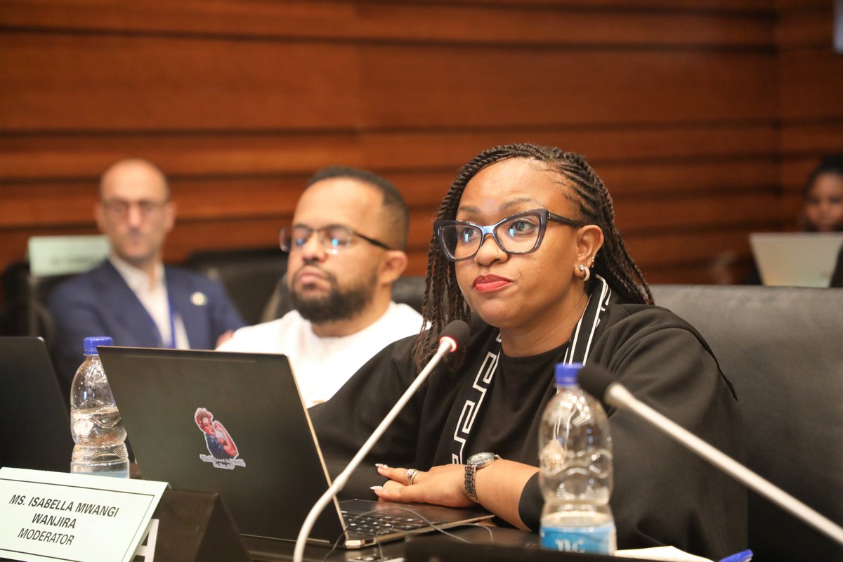 AUC_PAPS's tweet photo. 📋 Building directly on the #progress and #lessonslearned from the inaugural November 2025 #roundtable meeting.

🔹 Key #Recommendations from Last Meeting:
· Establishing regular compliance reviews and exploring monthly compliance hearings and biannual reports.
· Overcoming information black holes, wrong address syndromes, capacity constraints, and legal disconnects.
· Dedicating an extraordinary session of the Executive Council every two years to non-compliance issues.

📅 Two-Day Workshop #Topics:
· Taking stock of current implementation status, existing follow-up mechanisms, and persistent challenges.
· Unpacking state experiences: drivers and constraints determining compliance.
· Jurisprudence Spotlight & Case Studies (including the European human rights system’s 'Supervisory Classification' model).
· Building stakeholder synergies and defining the role of the #PRC Sub-Committee on #HRDG.
· Finalizing proposals, reporting timeline alignments, and a joint action roadmap.

#AfricanUnion #HumanRights #RuleOfLaw #ActionPlan
@_AfricanUnion @RWallenbergInst