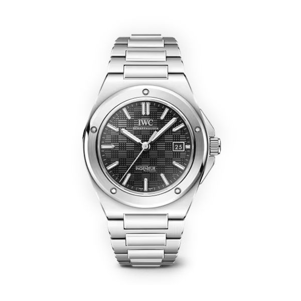 TheWatchology's tweet photo. The IWC Ingenieur Automatic 40 is 10.8mm thick, runs a 120-hour power reserve and sits on a Gérald Genta case from 1976. At $13,500, the movement is the honest weak point. The engineering case is not.

https://t.co/6jMV1obwhl

#IWC #WatchReview https://t.co/ONE0UyeHPX