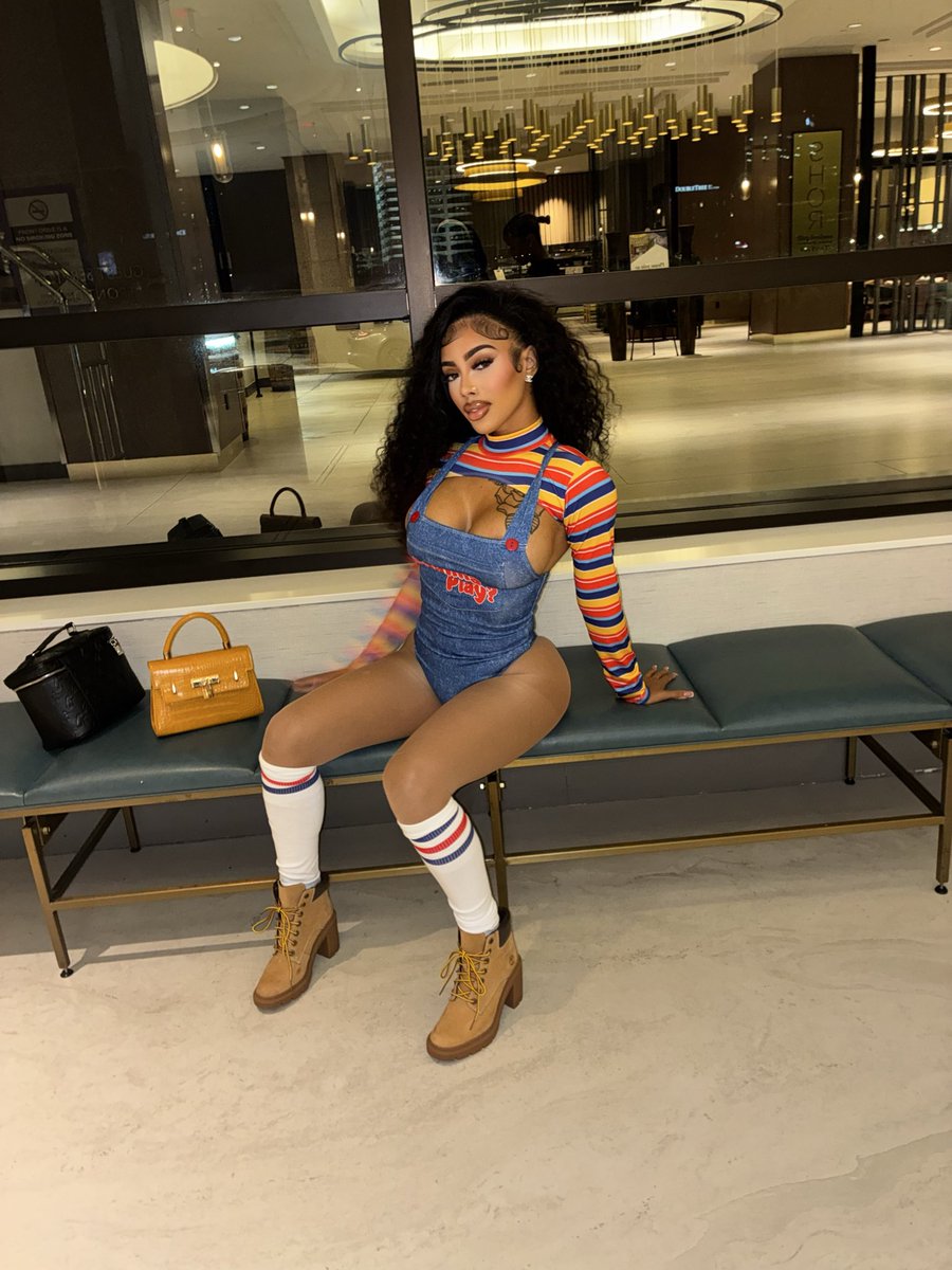 lynum_ayanna's tweet photo. Wanna play ? https://t.co/94muPx53Zy