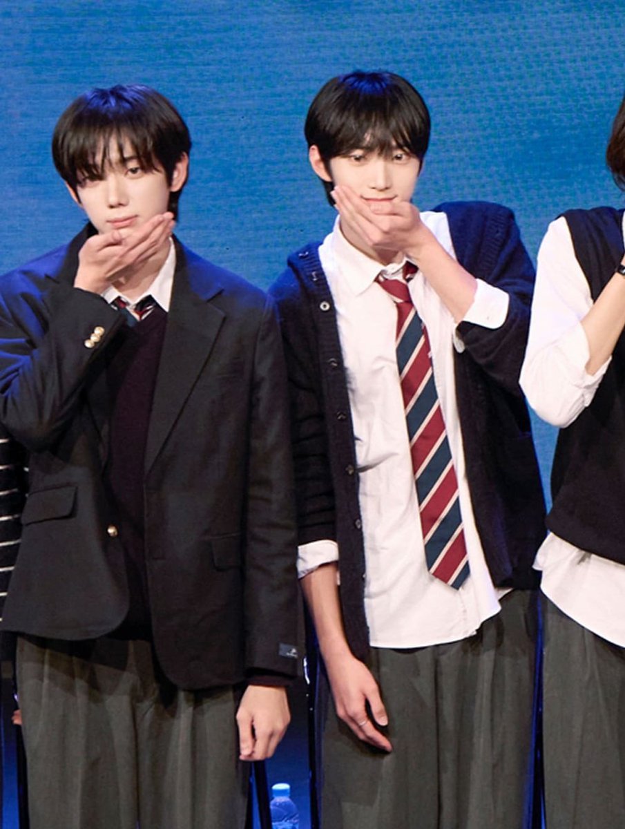 xhyungj's tweet photo. 아이X바진짜.............. https://t.co/NG1E1gfEw5
