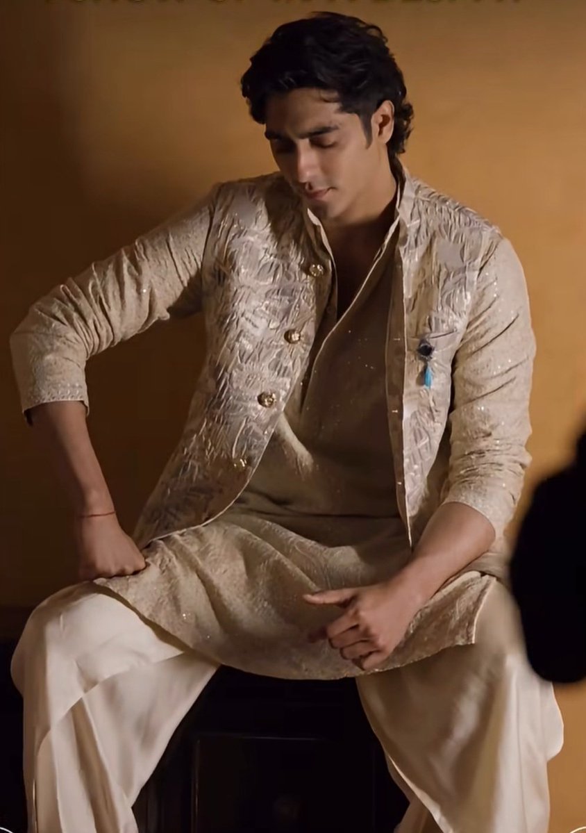 nila4807j's tweet photo. Main isko kha jaaun 💋💋💋
#AhaanPanday https://t.co/AXH2E4Tpu1