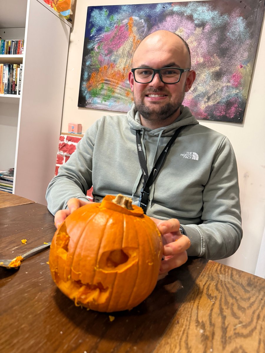 Northern_HC's tweet photo. The team at Kirk House got into the autumn spirit with a fun pumpkin carving session! 🎃 A great way to get creative, connect and celebrate the season together.

#WeAreNHC #SupportedLiving #Halloween #Pumpkin https://t.co/4YUoiEeJNP