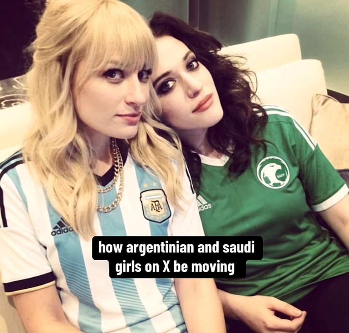 7vwjq's tweet photo. I love girls who support other women https://t.co/6WDfCYOLrd