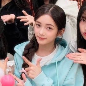oanxell's tweet photo. 진지하게 너무 예뻐서 어떤 코멘트를 달아야 할지도 모르겟음…….. 너무 예뻐 진짜 https://t.co/FGHtgyM62N