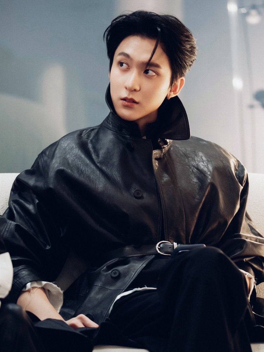 PearLLMMook's tweet photo. สุดหล่อครบ 800K แล้วเร็วมากกกก เมื่อคืนดูพึ่ง 7.8 เอง เติบโตไปพร้อมๆกันน้าาาา 1ล้านอีกไม่ไกลเกินเอื้อมมม

#rryjinnn https://t.co/mrpHJWfD1c