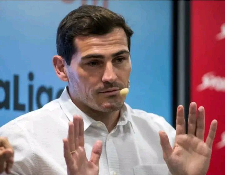 Archivesznz's tweet photo. 🚨🇪🇸 Iker Casillas on Unai Simón winning the 2026 Men’s Goalkeeper of the Year award:

🗣️ “I have to be honest, Unai Simón is a very good goalkeeper, but David Raya deserved this award more. You cannot call someone the best goalkeeper in the world based on a few World Cup performances alone.

Raya won the Premier League and reached the Champions League final. Unai Simón had a good World Cup, but are we really going to ignore an entire season of football because of eight games?

If the award is based mainly on the World Cup, then why not just call it the World Cup Goalkeeper of the Year? Simón didn’t even win La Liga’s Best Goalkeeper award or make the Team of the Season.

And if winning the World Cup is enough to decide individual awards, then why didn’t Lamine Yamal win the Ballon d’Or? You have to be consistent. These awards should recognise a player’s performances across the season, not just a few weeks at one tournament.”