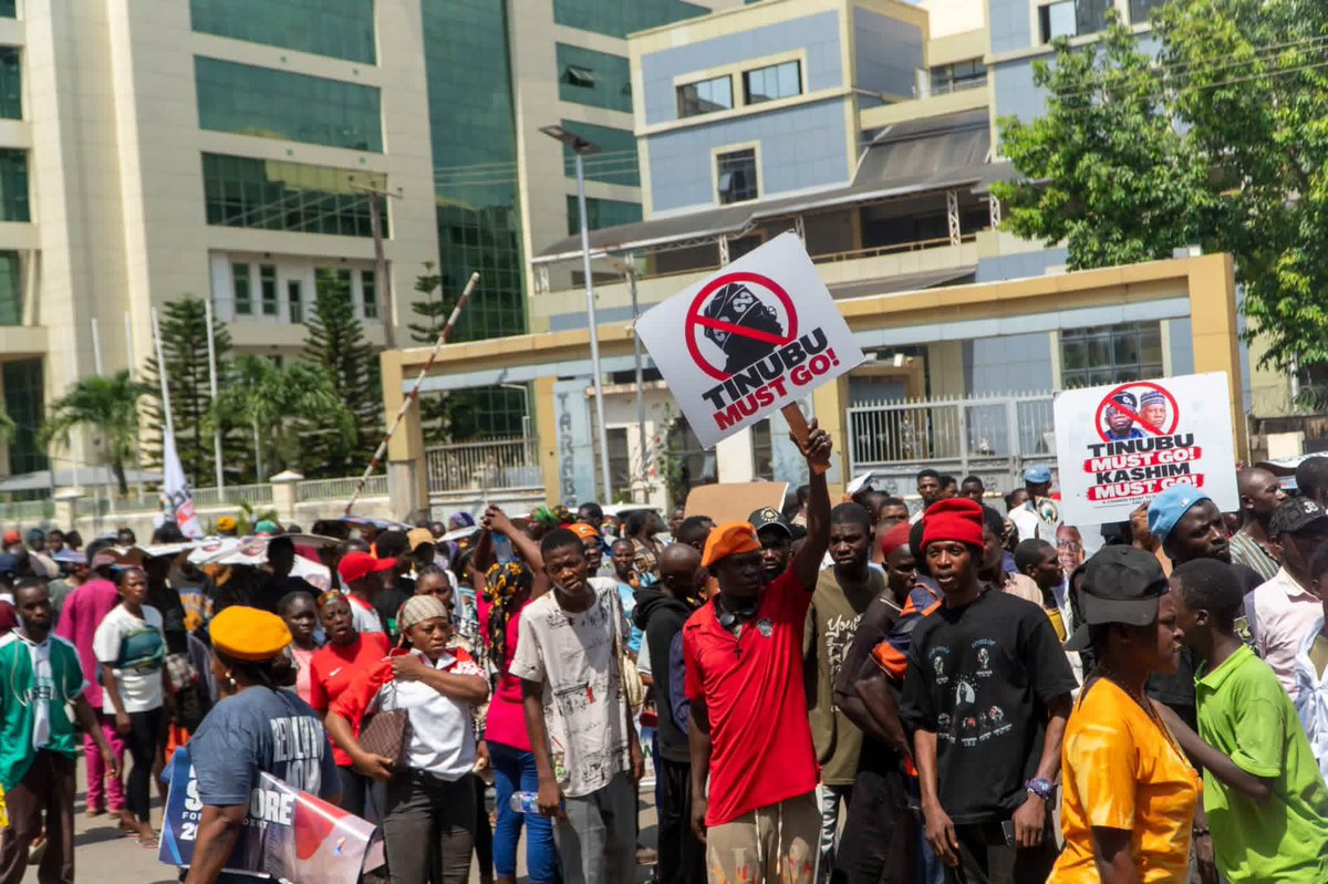 DanielUdoe52275's tweet photo. They stole the mandate, they stole the treasury, now they want to steal our right to complain. #TinubuMUSTGo2027 
#TinubuMustGo https://t.co/VbODtTaAnk