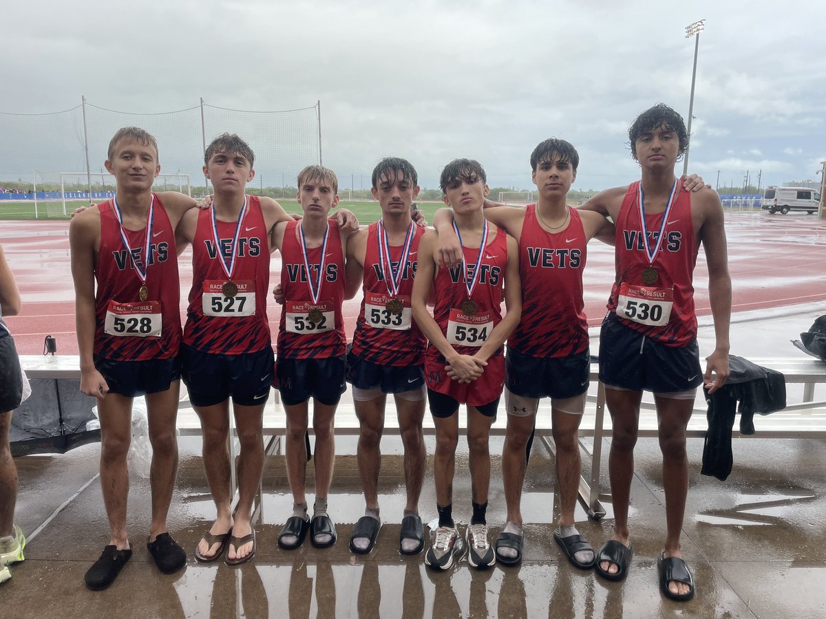 qmartinez's tweet photo. The Veterans Memorial boys — who just missed out on making it to state in 2025 — break through this season with a 3rd place finish in Class 5A to advance to #UILState. @CallerSports @TexCoastBend @MICSportsNetwrk @VMAthletics https://t.co/cH98SFu9xh