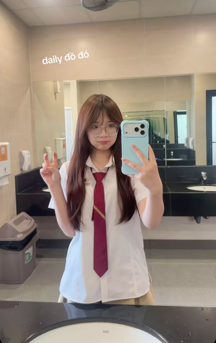 nghgkvy's tweet photo. Hí ae https://t.co/iQ6MAhYBkD