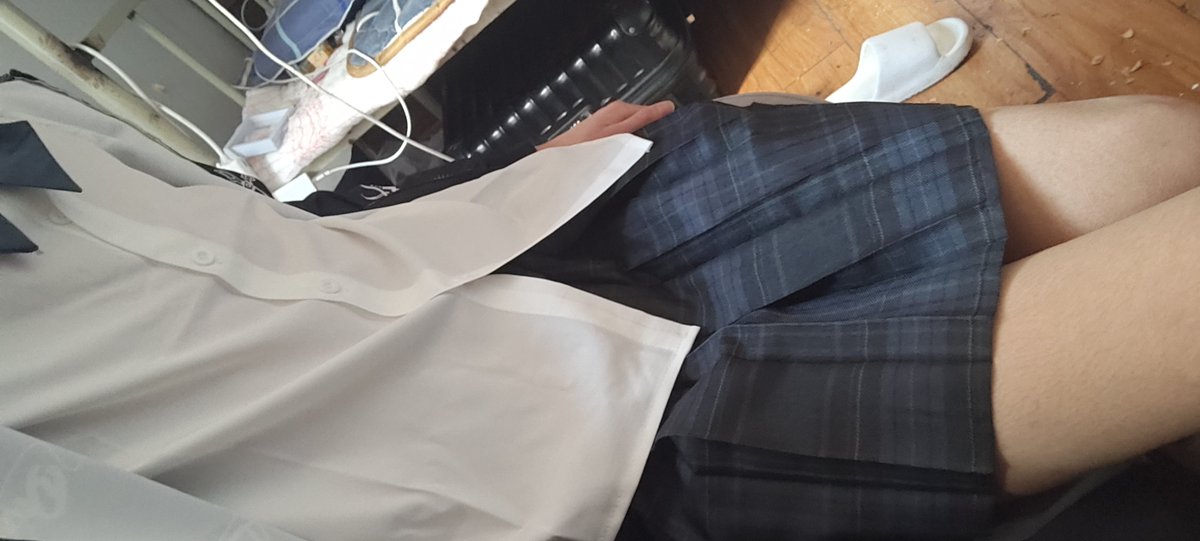fibv153393's tweet photo. 感觉有点看腻了
下次买什么衣服呢
#小男娘 https://t.co/SXDZowfDAf