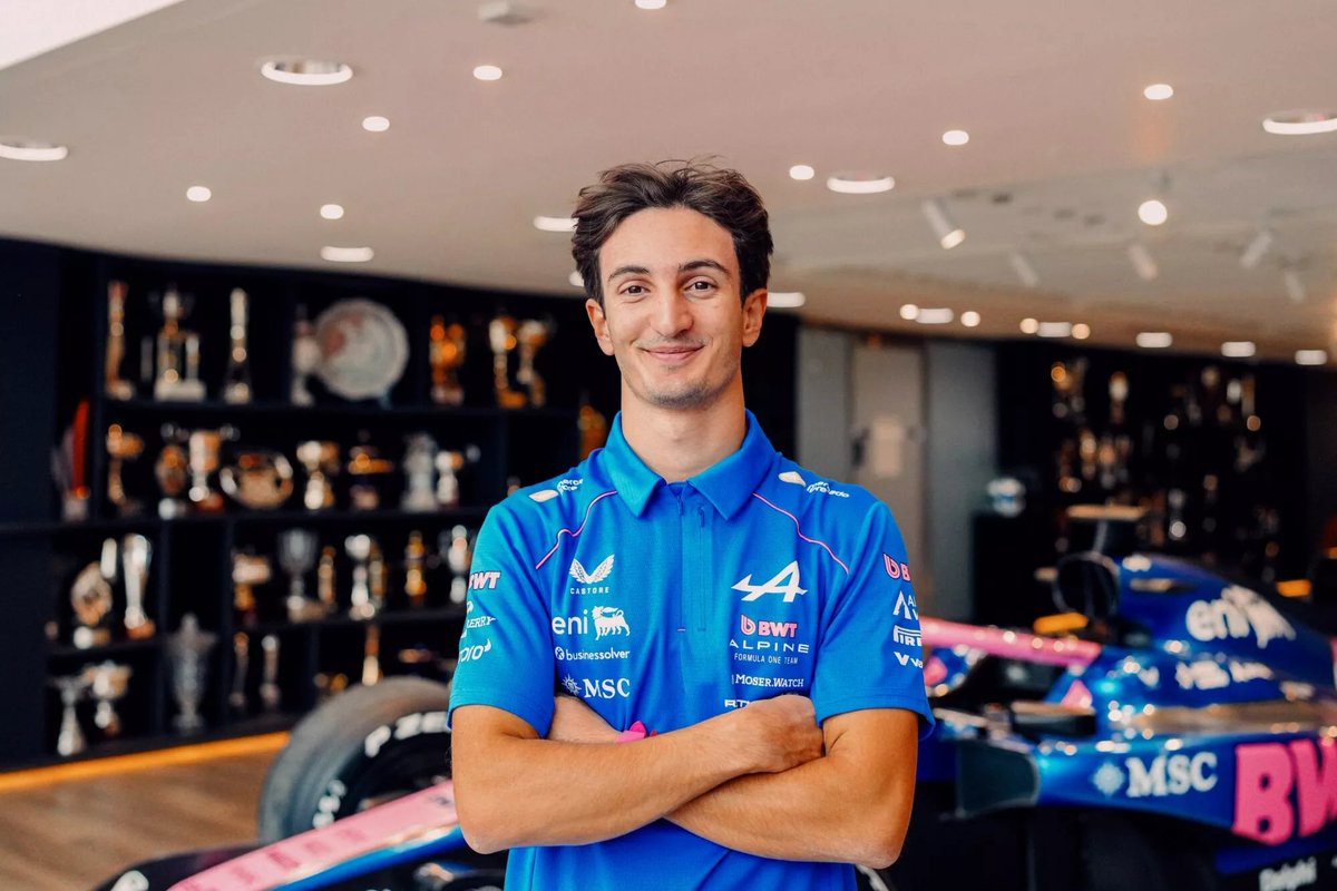LucianoYoma's tweet photo. OFICIAL! Gabriele Minì debutará este viernes, manejando el auto de Franco Colapinto durante la FP1 del Gran Premio de México. #MexicoGP #AlpineF1 #F1 https://t.co/xsMmoDPhfG