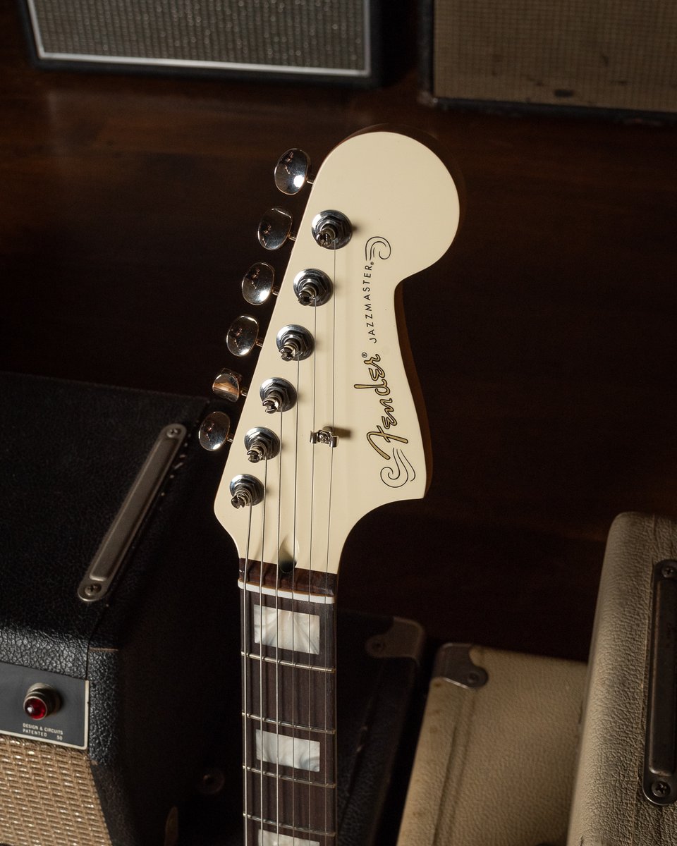 ChicagoMusicEx's tweet photo. https://t.co/44dWrOy1C3 | New @Fender Kim Gordon Jazzmaster in Olympic White just dropped! 🤍 Seymour Duncan JB bridge, pearloid block inlays. Shop today or explore price drops on select Fender Artist models at CME. #CME #Fender #FenderJazzmaster #NewGuitar #KimGordon #SonicYouth https://t.co/NfFBerjwgi