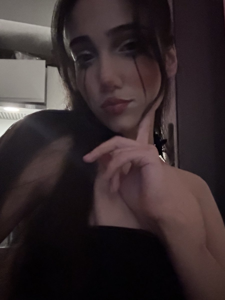 myistaroth's tweet photo. missing my varka cosplay for last years halloween 😔💔 https://t.co/kxU1YgzDpm