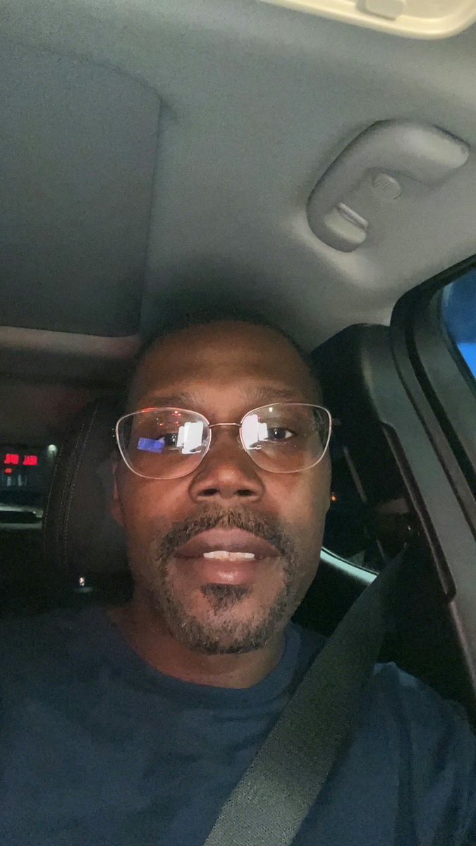 HollywoodTyron's tweet photo. @Susanmilly241 Would you be able to handle it https://t.co/gfIZrkVUi6