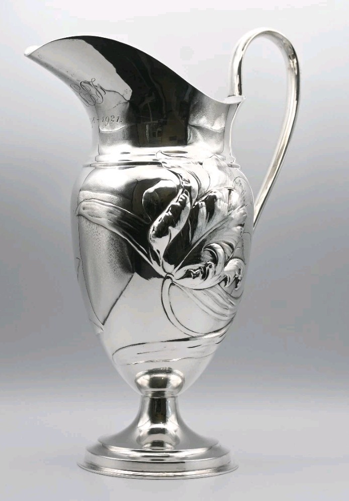 Berth_Antiques's tweet photo. Sale on now! Antique Boodles silver hallmarked Art Nouveau jug pitcher, £2,145.99. Extra 5% off with code BERTHHALLOW26 until 14 Nov. Want help valuing your item? Message me. https://t.co/O7smjq7oxL #AntiqueSilver #ArtNouveau #eBayUK https://t.co/PaD6wtPYRQ