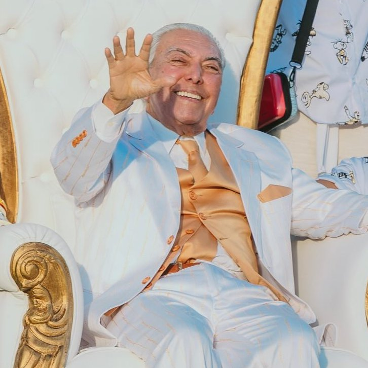 tracklist's tweet photo. Mauricio de Sousa, criador do universo Turma da Mônica, está completando 91 anos hoje! 🎂 https://t.co/dYQC5eOnQj