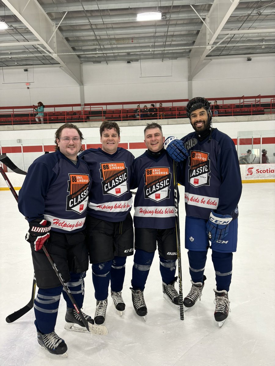 Steve_Dangle tweet picture